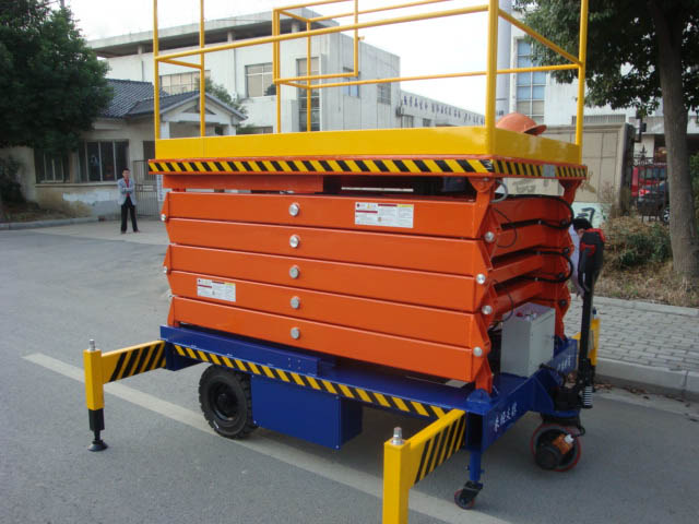 液壓升降平臺占據(jù)高空作業(yè)市場的三要素